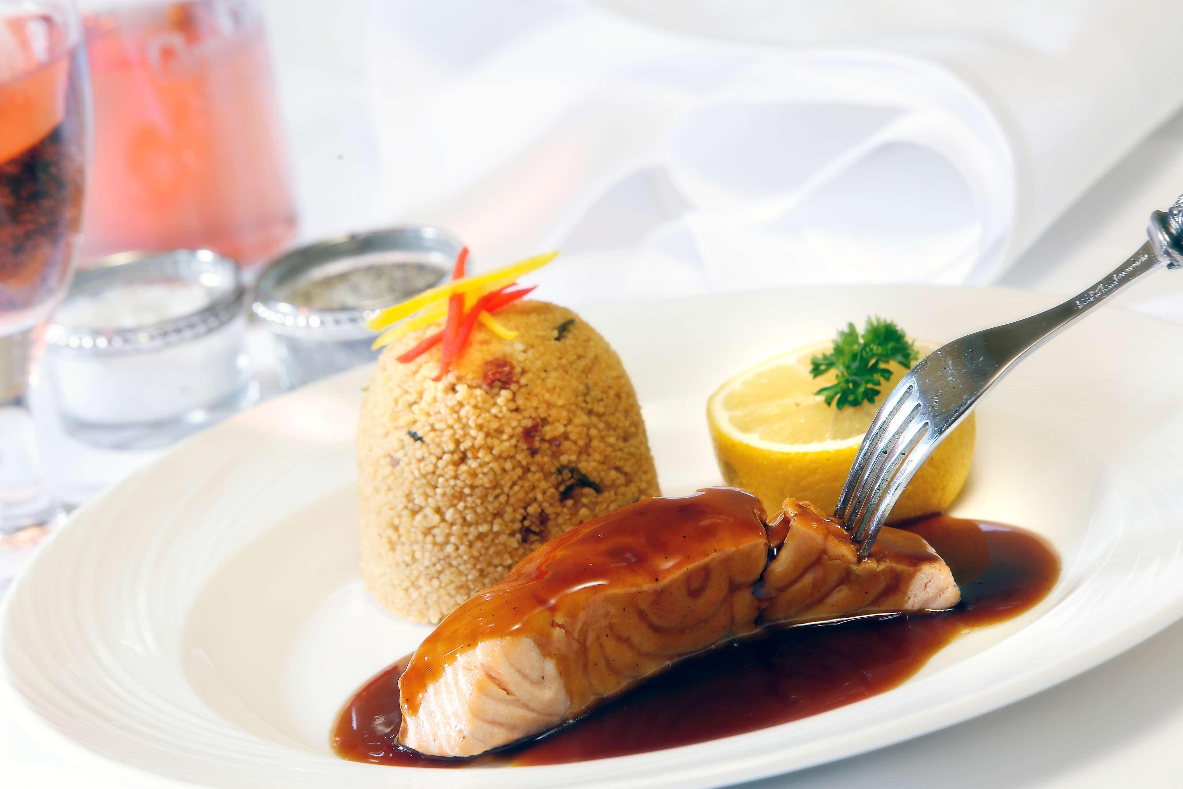 Best Western Balgeddie House Hotel غلينروز المظهر الخارجي الصورة